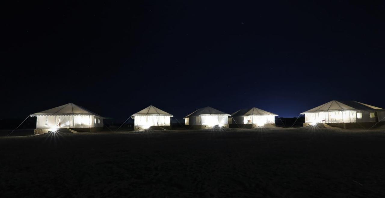 The Kafila Desert Camp Hotel Sām Екстериор снимка